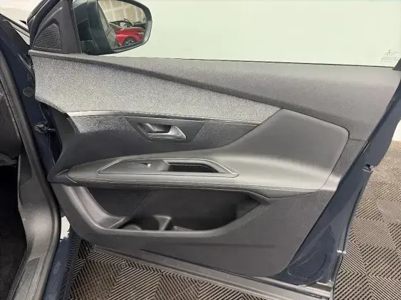 PEUGEOT 3008 II - voiture d'occasion - Photo 19