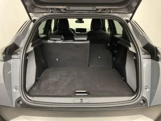 PEUGEOT 2008 II - voiture d'occasion - Photo 16