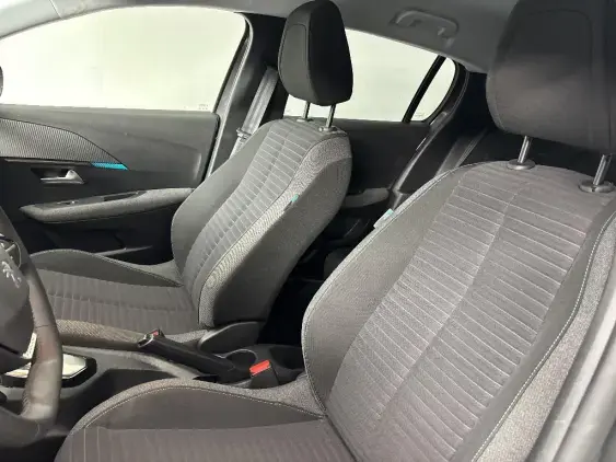 PEUGEOT 208 II - voiture d'occasion - Photo 16