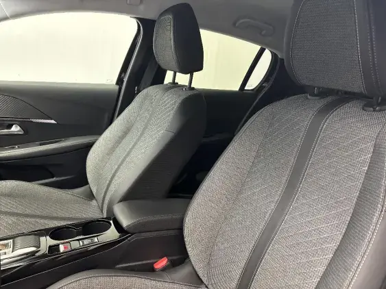PEUGEOT 208 II - voiture d'occasion - Photo 17