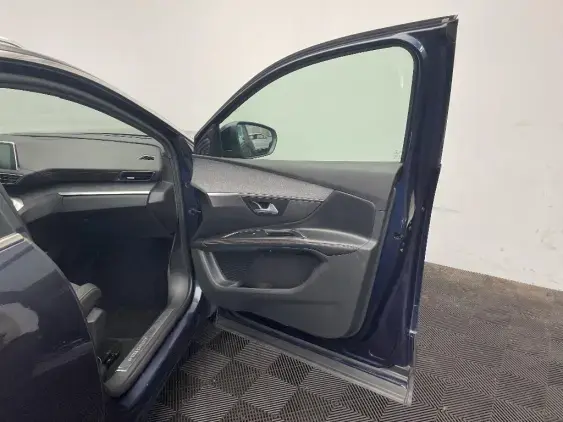 PEUGEOT 5008 II - voiture d'occasion - Photo 19