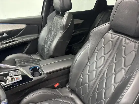 PEUGEOT 3008 II - voiture d'occasion - Photo 17