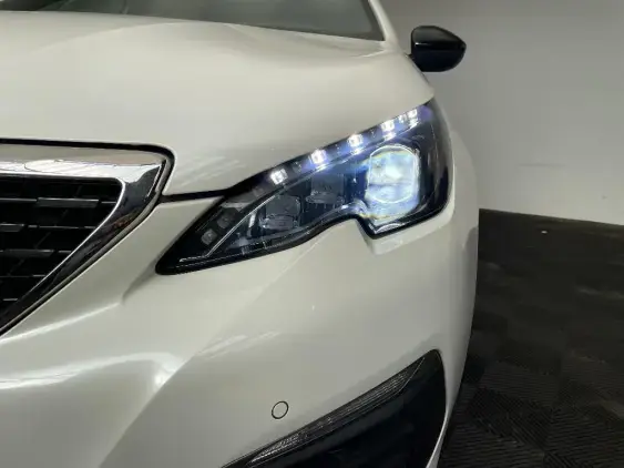 PEUGEOT 308 II - voiture d'occasion - Photo 22