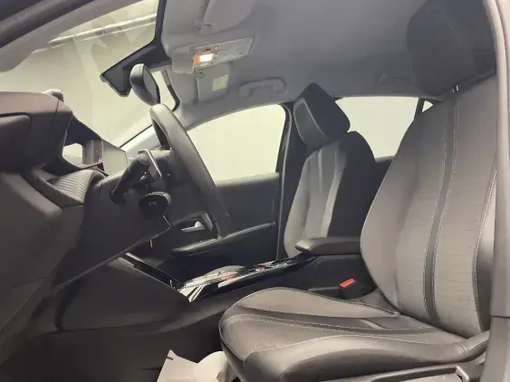 PEUGEOT 208 II - voiture d'occasion - Photo 18