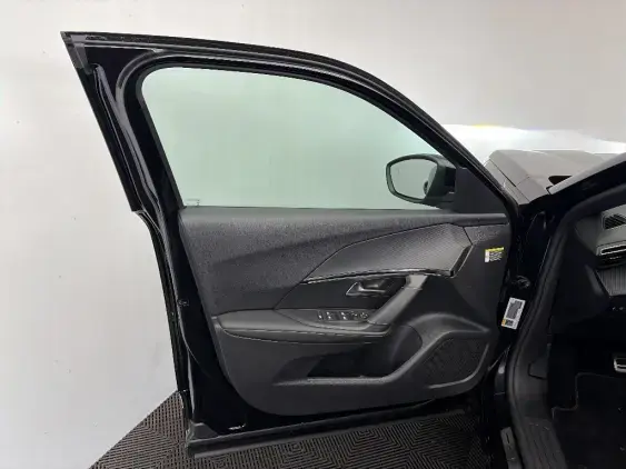 PEUGEOT 2008 ELECTRIQUE II - voiture d'occasion - Photo 18