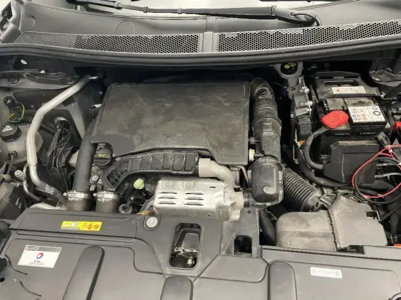 PEUGEOT 5008 II - voiture d'occasion - Photo 21