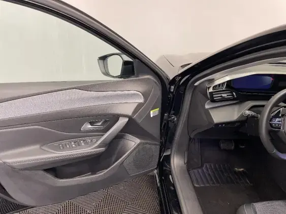 PEUGEOT 308 III - voiture d'occasion - Photo 19