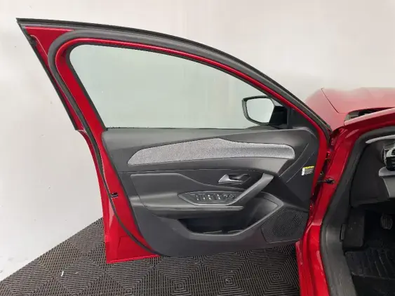 PEUGEOT 308 III - voiture d'occasion - Photo 19
