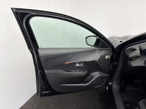 PEUGEOT 208 ELECTRIQUE II - voiture d'occasion - Photo 18