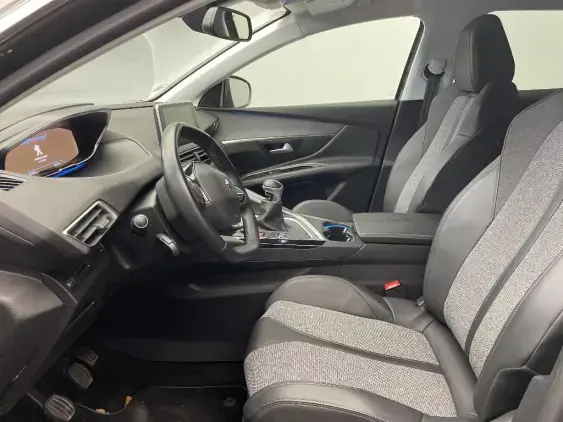 PEUGEOT 3008 II - voiture d'occasion - Photo 18
