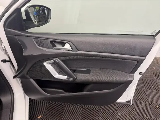 PEUGEOT 308 SW II - voiture d'occasion - Photo 20