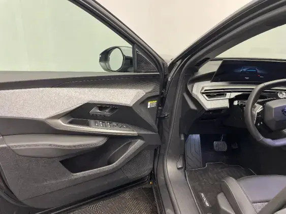 PEUGEOT 5008 III - voiture d'occasion - Photo 19