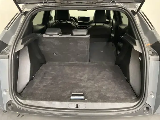 PEUGEOT 2008 II - voiture d'occasion - Photo 16