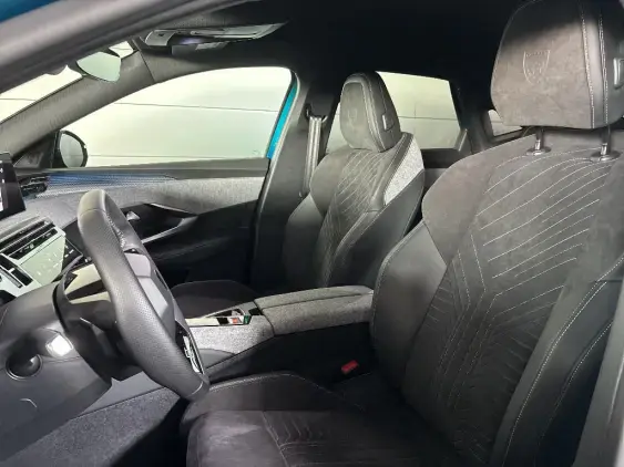 PEUGEOT 3008 ELECTRIQUE III - voiture d'occasion - Photo 18