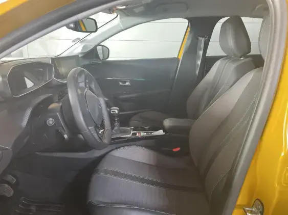 PEUGEOT 208 BUSINESS R II - voiture d'occasion - Photo 17