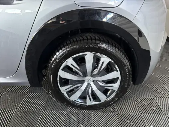 PEUGEOT 208 ELECTRIQUE II - voiture d'occasion - Photo 20