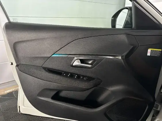 PEUGEOT 208 ELECTRIQUE II - voiture d'occasion - Photo 17