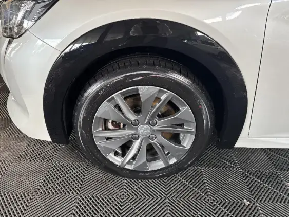 PEUGEOT 208 ELECTRIQUE II - voiture d'occasion - Photo 20