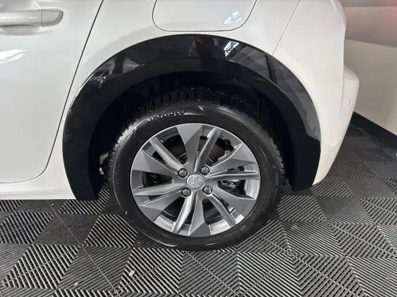 PEUGEOT 208 ELECTRIQUE II - voiture d'occasion - Photo 21