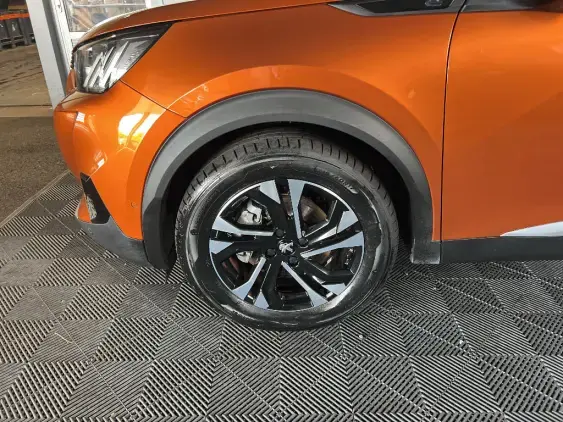 PEUGEOT 2008 ELECTRIQUE II - voiture d'occasion - Photo 22