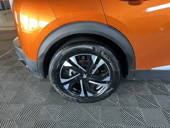 PEUGEOT 2008 ELECTRIQUE II - voiture d'occasion - Photo 24