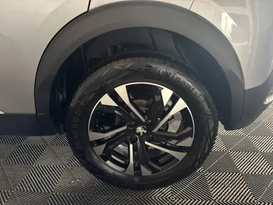 PEUGEOT 2008 II - voiture d'occasion - Photo 21