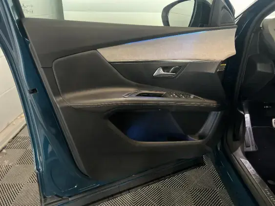 PEUGEOT 3008 II - voiture d'occasion - Photo 18