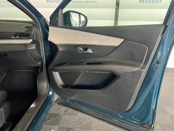 PEUGEOT 3008 II - voiture d'occasion - Photo 19