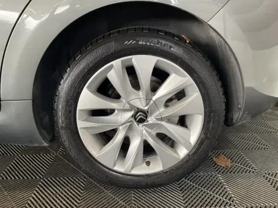 CITROEN DS5 - voiture d'occasion - Photo 22