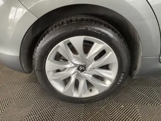 CITROEN DS5 - voiture d'occasion - Photo 23