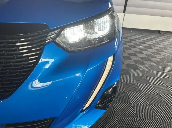 PEUGEOT 2008 II - voiture d'occasion - Photo 19