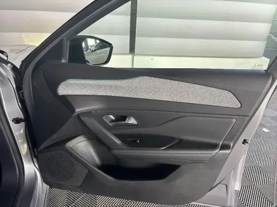 PEUGEOT 308 SW III - voiture d'occasion - Photo 18