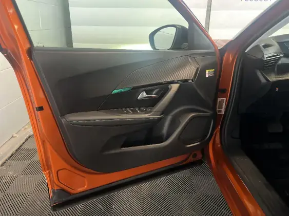 PEUGEOT 2008 ELECTRIQUE II - voiture d'occasion - Photo 18