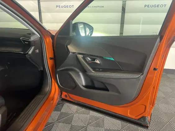 PEUGEOT 2008 ELECTRIQUE II - voiture d'occasion - Photo 19