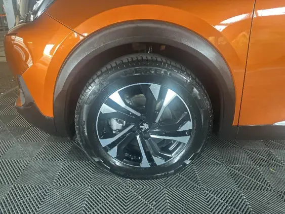 PEUGEOT 2008 ELECTRIQUE II - voiture d'occasion - Photo 22