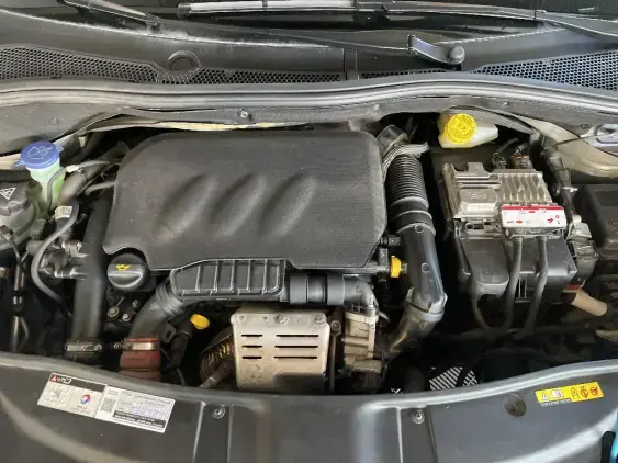 PEUGEOT 2008 - voiture d'occasion - Photo 20