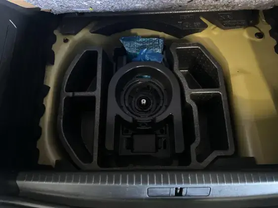 PEUGEOT 208 BUSINESS R II - voiture d'occasion - Photo 15