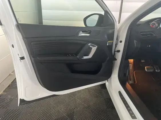 PEUGEOT 308 SW II - voiture d'occasion - Photo 18