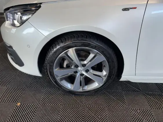 PEUGEOT 308 SW II - voiture d'occasion - Photo 22