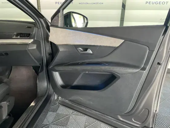 PEUGEOT 3008 II - voiture d'occasion - Photo 19