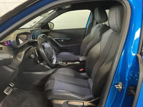 PEUGEOT 2008 II - voiture d'occasion - Photo 16