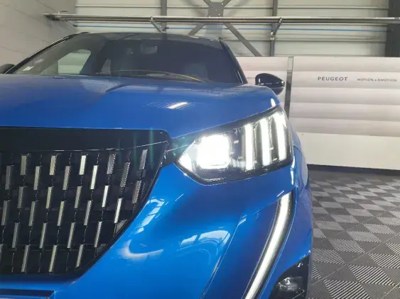 PEUGEOT 2008 II - voiture d'occasion - Photo 20