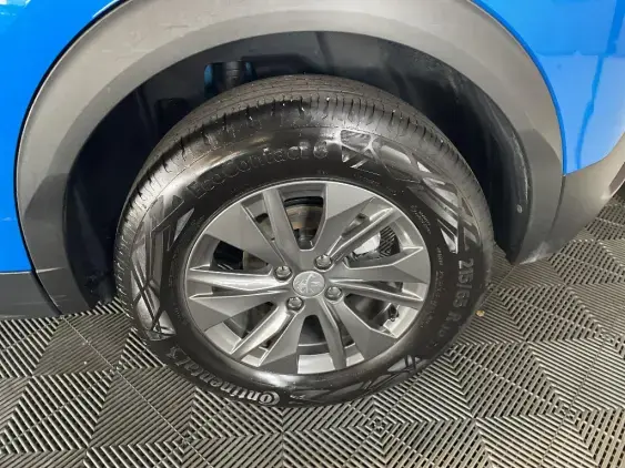 PEUGEOT 2008 II - voiture d'occasion - Photo 22