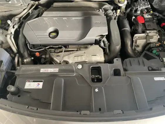 PEUGEOT 3008 II - voiture d'occasion - Photo 20