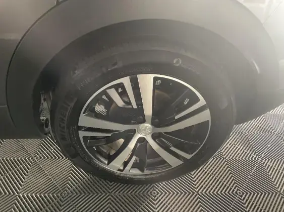 PEUGEOT 3008 II - voiture d'occasion - Photo 23