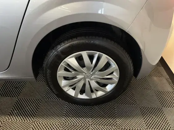 PEUGEOT 208 BUSINESS R II - voiture d'occasion - Photo 22