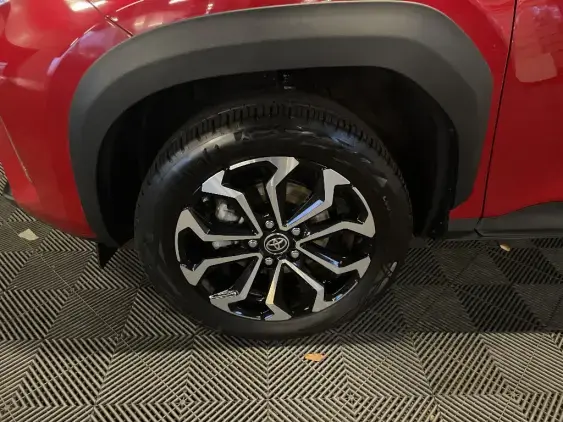 TOYOTA YARIS CROSS I - voiture d'occasion - Photo 22