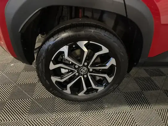 TOYOTA YARIS CROSS I - voiture d'occasion - Photo 24