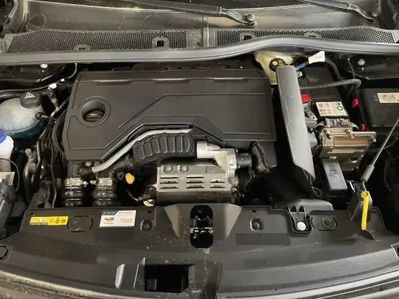 PEUGEOT 2008 II - voiture d'occasion - Photo 20