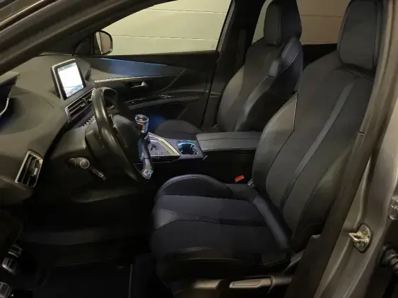 PEUGEOT 5008 II - voiture d'occasion - Photo 17